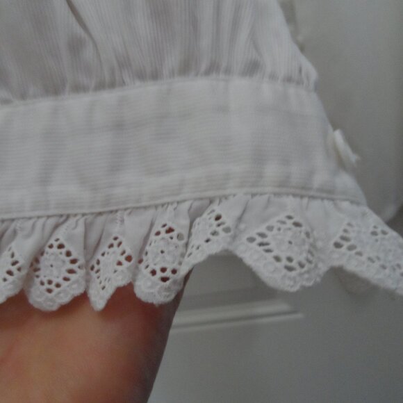 Vintage, Cotton Poplin Lace Blouse Button Down , long sleeve - Picture 4 of 15